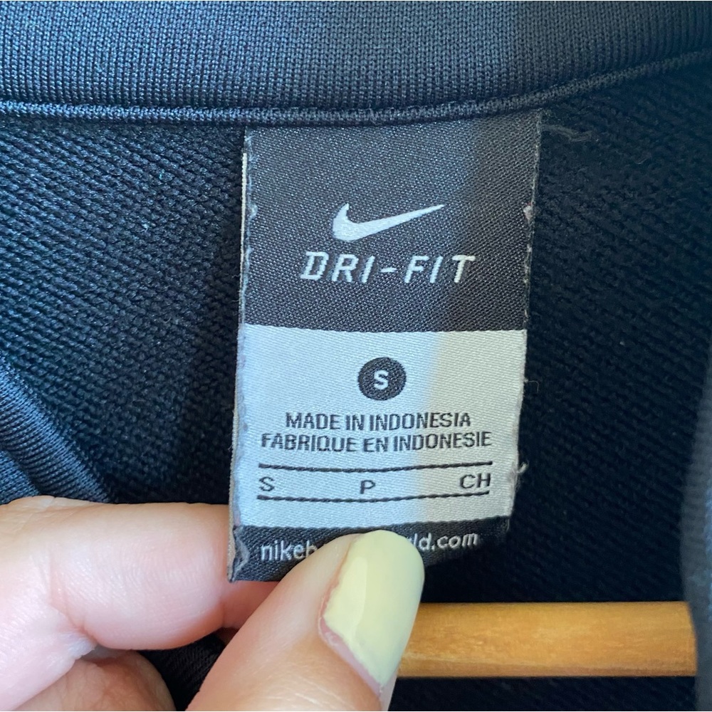 Nike Zip Up - Picture 2 of 5